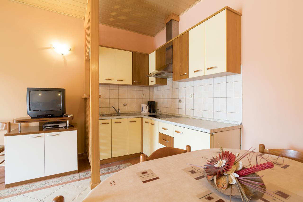 Apartments Kori فونتانا المظهر الخارجي الصورة