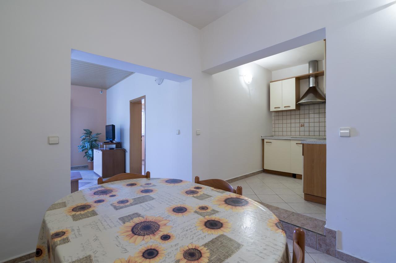 Apartments Kori فونتانا المظهر الخارجي الصورة