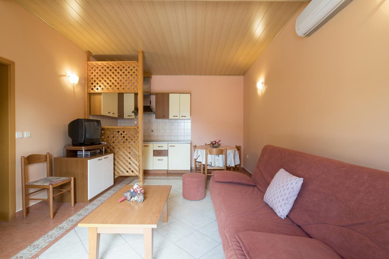 Apartments Kori فونتانا المظهر الخارجي الصورة
