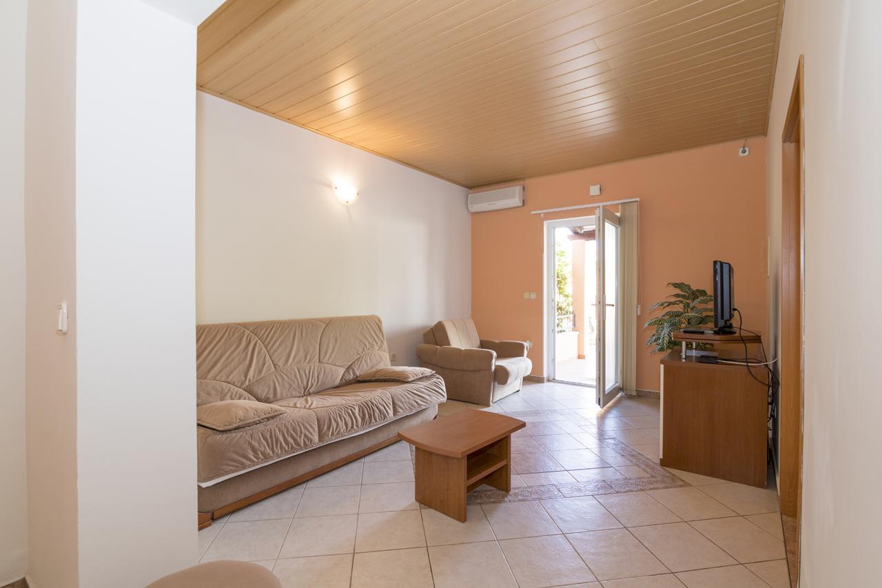 Apartments Kori فونتانا المظهر الخارجي الصورة